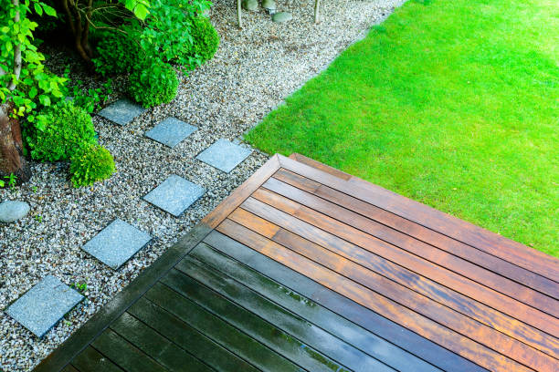 Best Driveway Pressure Washing  in Lake Los Angeles, CA